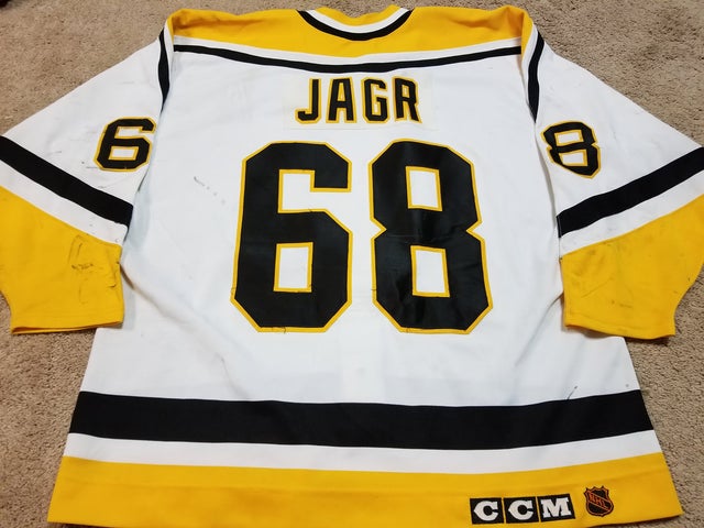 1993-1994 Jaromir Jagr Photo-Matched Pittsburgh Penguins Game Worn